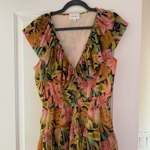 New Women's Floral Pattern Mini Dress Size L